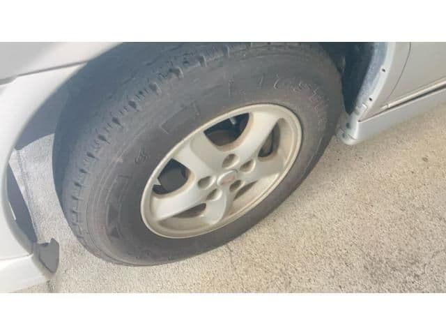 Car thumbnail 3