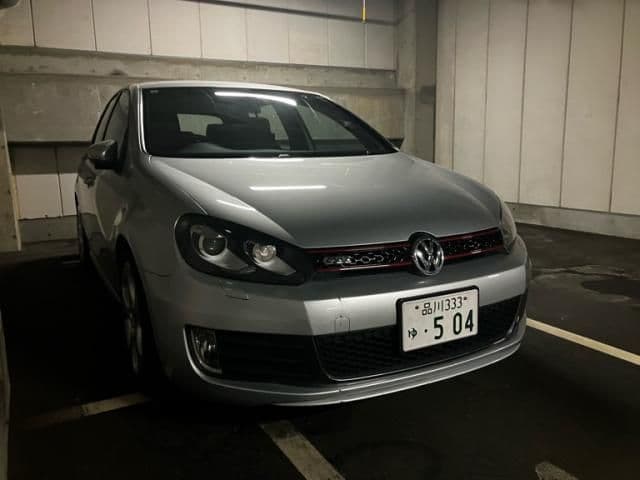 Car image 1