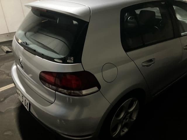 Car thumbnail 4