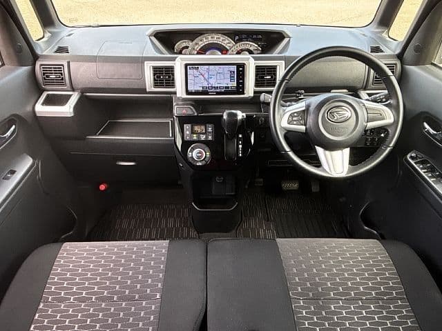 Car thumbnail 2