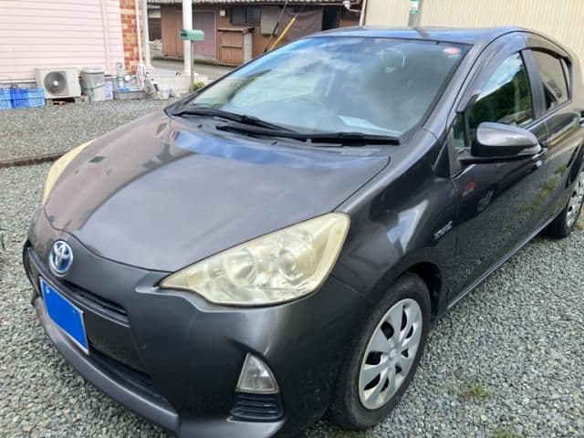 Car image 1
