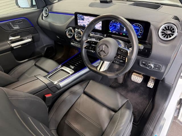MERCEDES BENZ