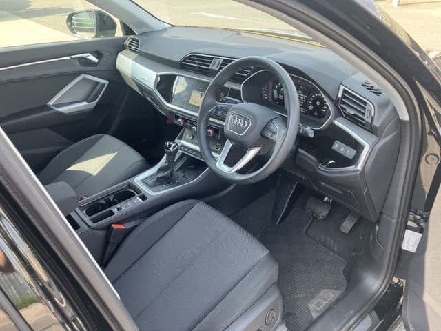 AUDI
