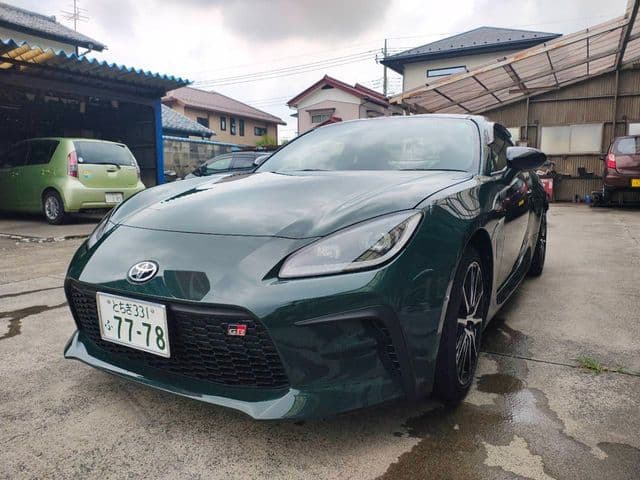 Car image 1