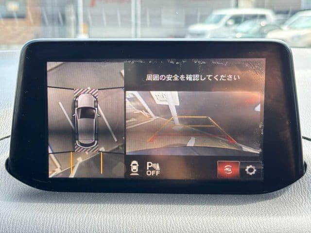 Car thumbnail 3