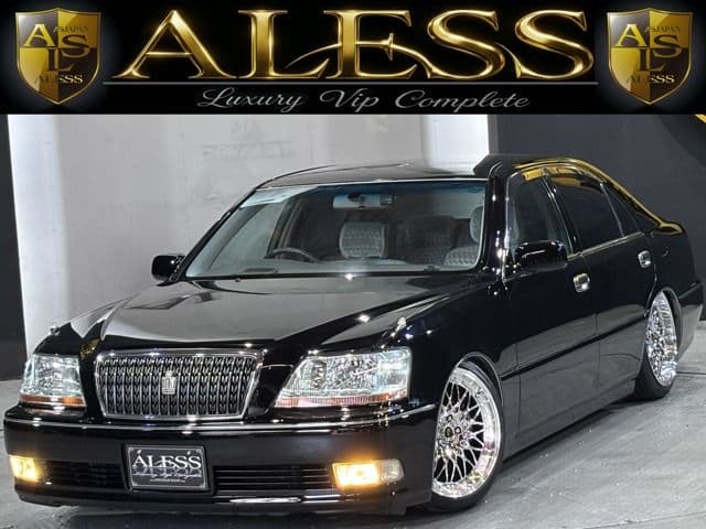 TOYOTA CROWN MAJESTA