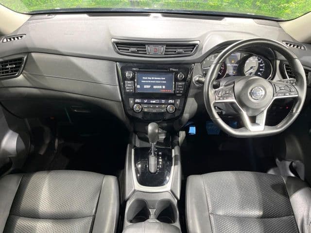 NISSAN