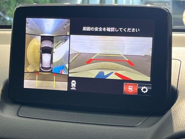 Car thumbnail 4