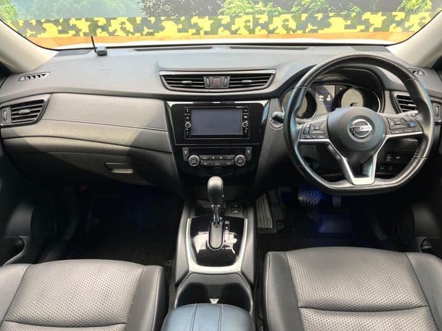 NISSAN