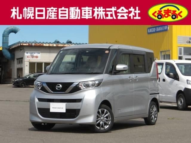 NISSAN ROOX 4WD