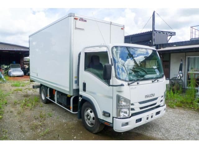 ISUZU