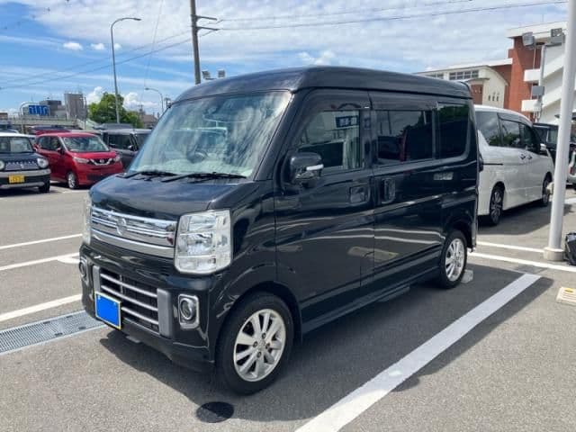 NISSAN