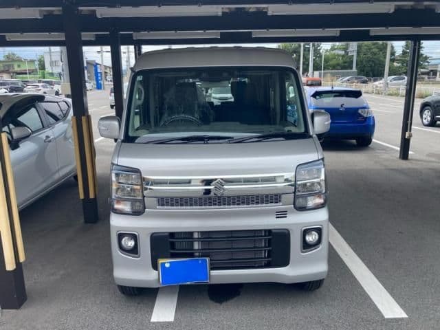 SUZUKI