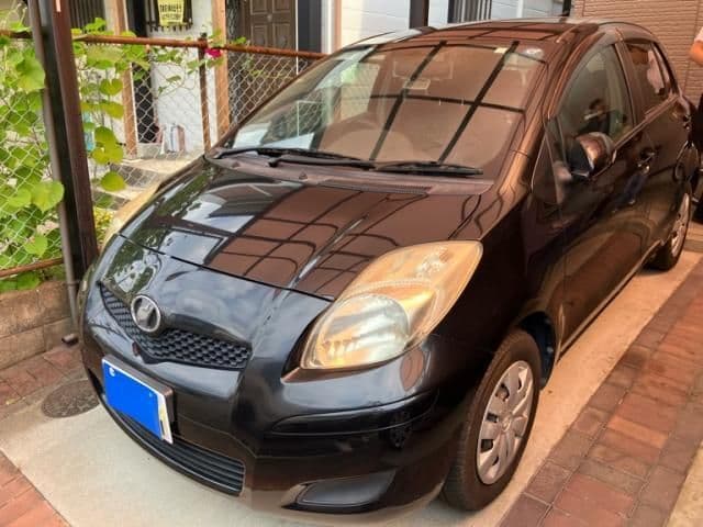 TOYOTA VITZ