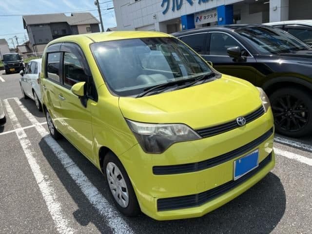 Car thumbnail 2