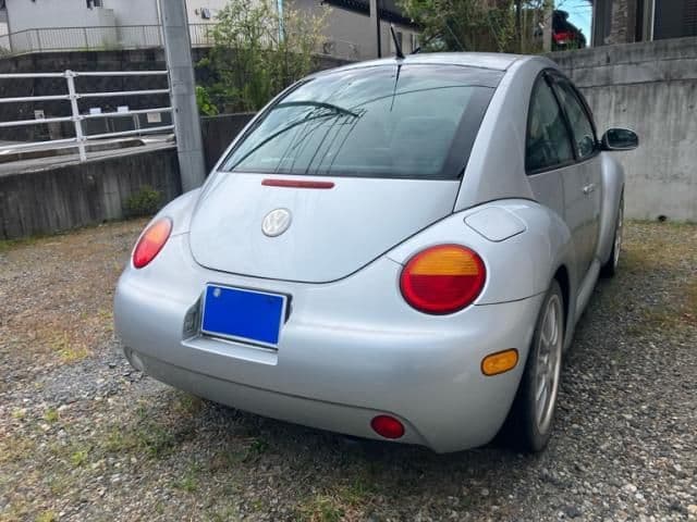 Car thumbnail 3