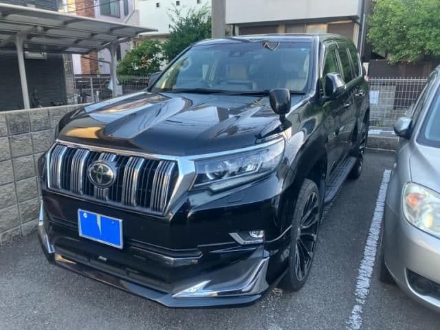 Car image 1