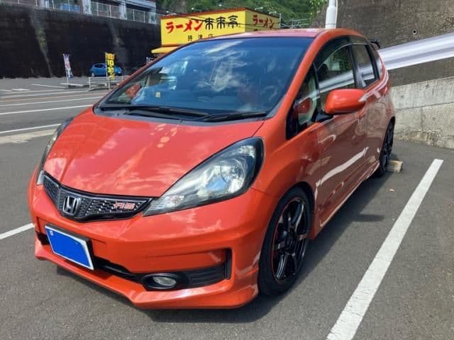 Car image 1