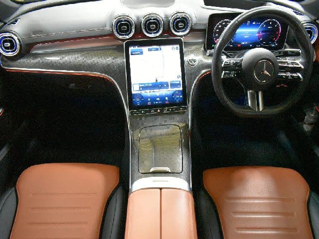 MERCEDES BENZ