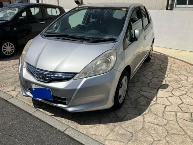 Car image 1