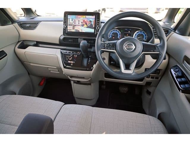 NISSAN