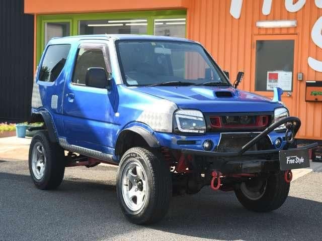 Car thumbnail 3