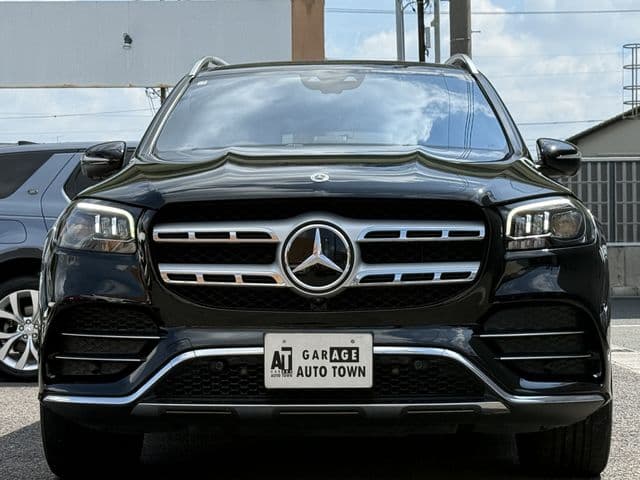 MERCEDES BENZ