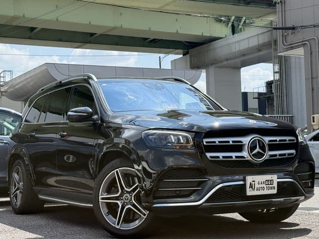 Car thumbnail 3