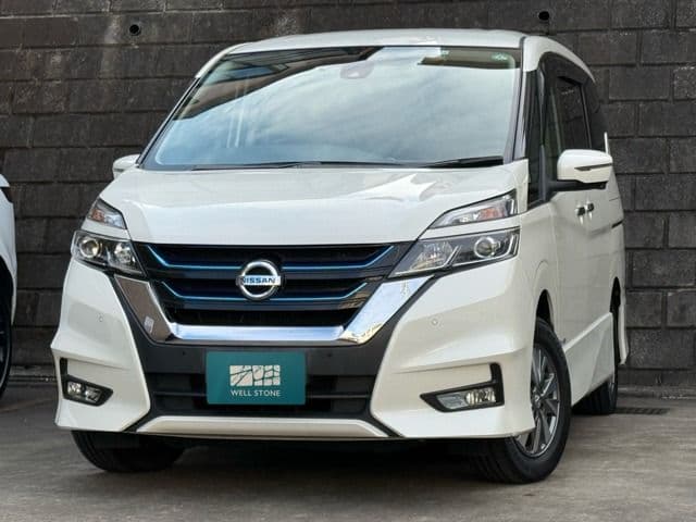 NISSAN