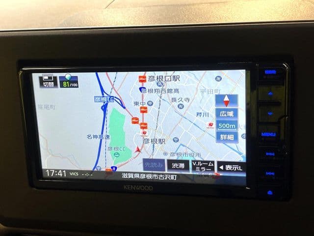 Car thumbnail 3