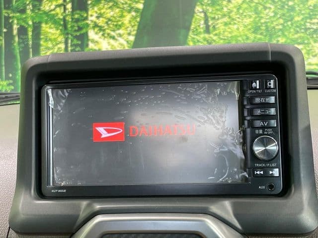Car thumbnail 4
