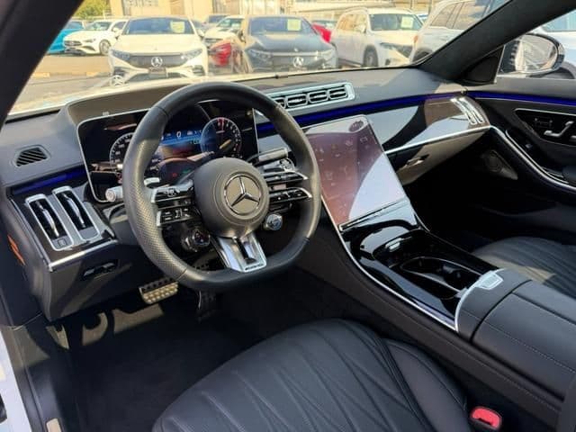 MERCEDES BENZ