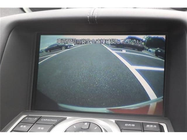 Car thumbnail 3