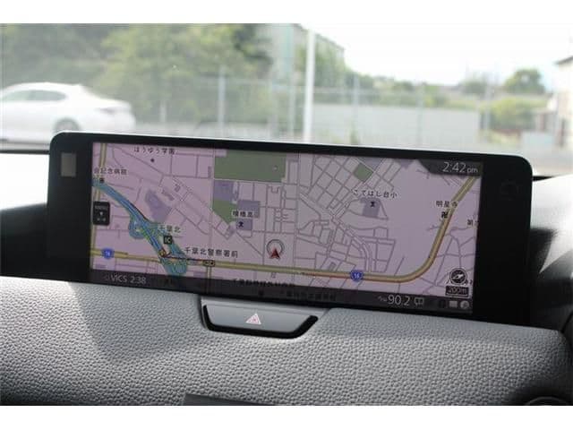Car thumbnail 3