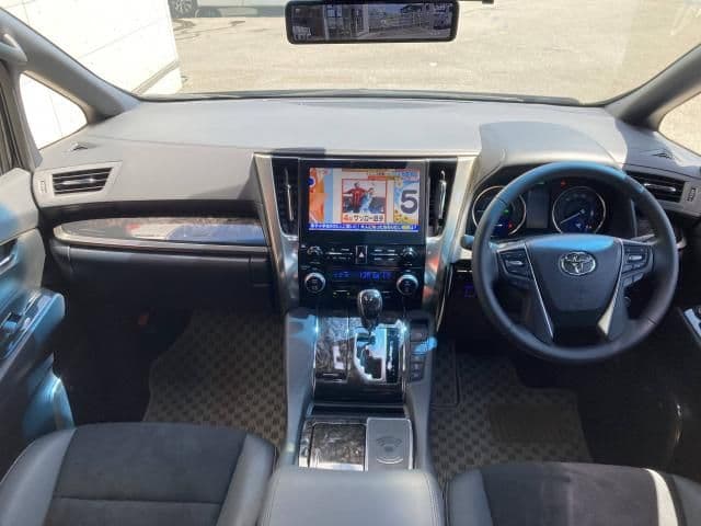 Car thumbnail 2