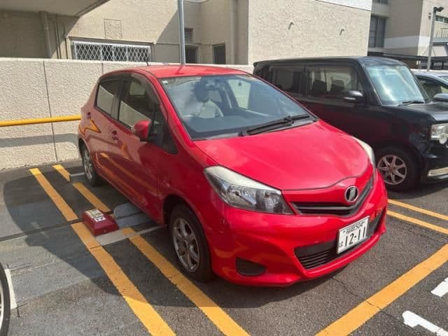 Car image 1