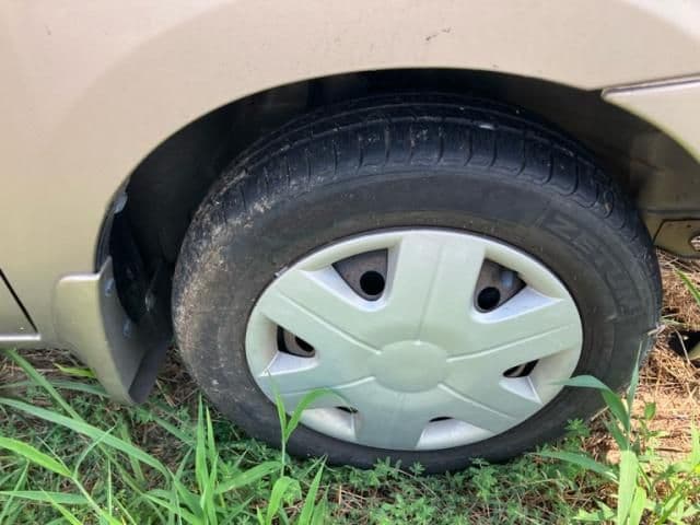 Car thumbnail 3