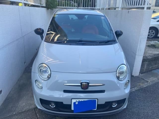 Car image 1
