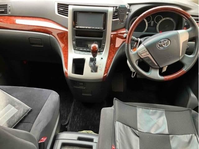 Car thumbnail 3