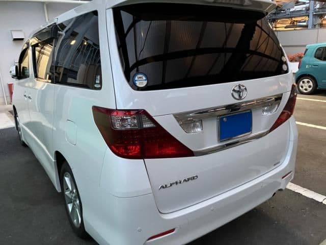 Car thumbnail 4