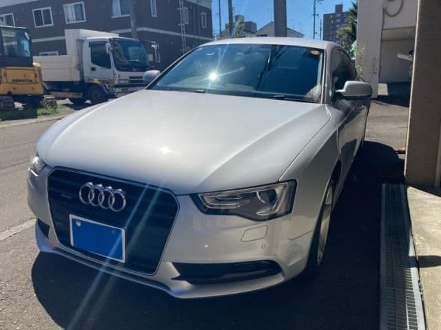 AUDI