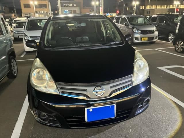 NISSAN