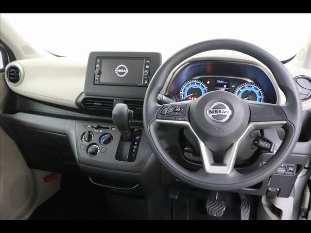 NISSAN