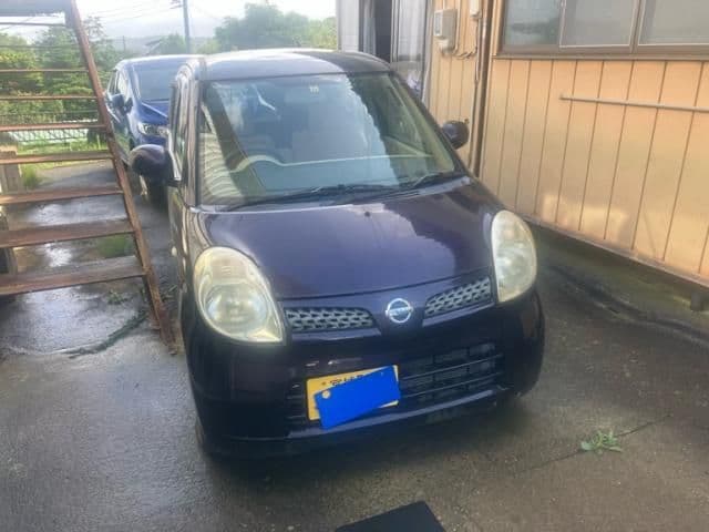 NISSAN