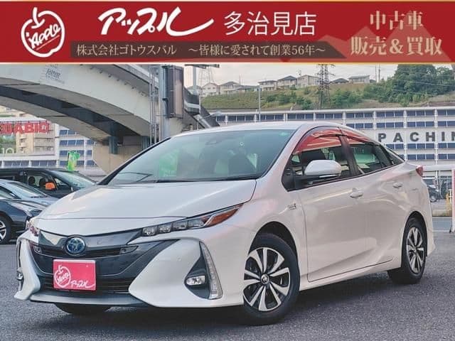 TOYOTA PRIUS PHV