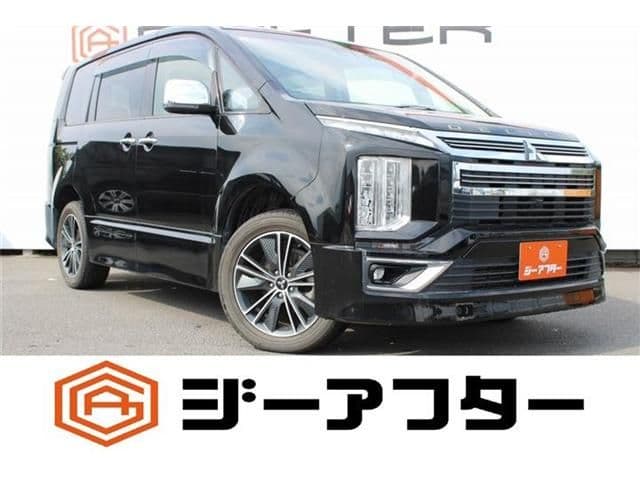 MITSUBISHI DELICA D:5 4WD