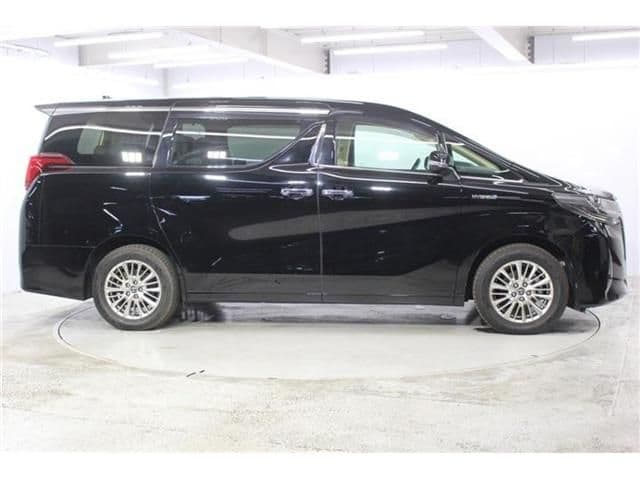 Car thumbnail 4