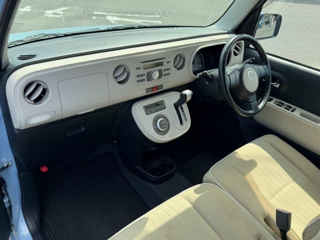 Car thumbnail 3