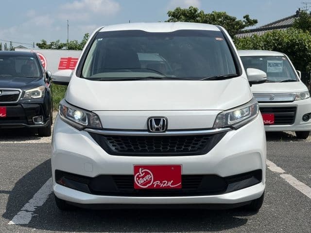 Car thumbnail 4
