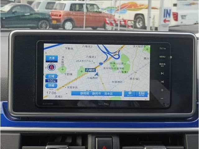 Car thumbnail 3